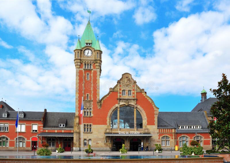 Du Colmar van Gare station in de Elzas, Frankrijk stock foto Du Colmar van Gare station in de Elzas, Frankrijk stock foto