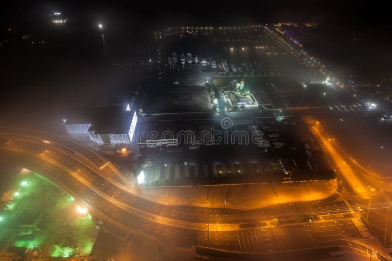 758 United Arab Emirates Fog Photos - Free &amp; Royalty-Free Stock Photos from  Dreamstime