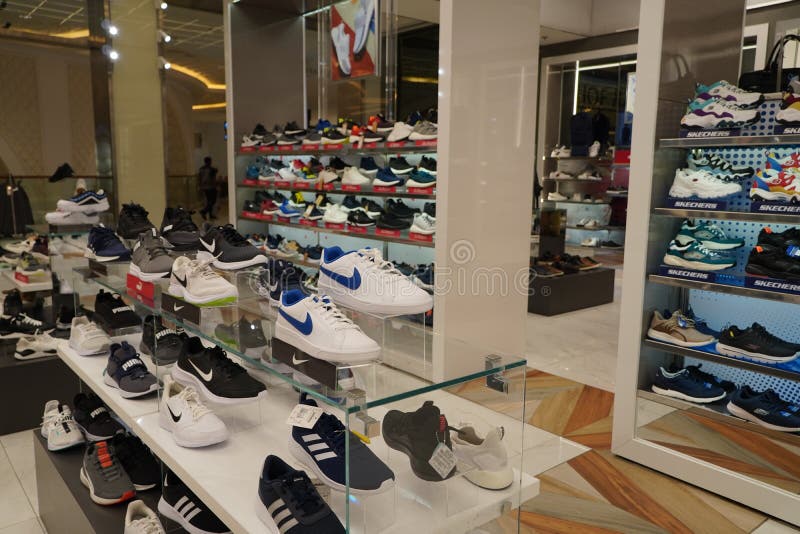 nike store shoe brands