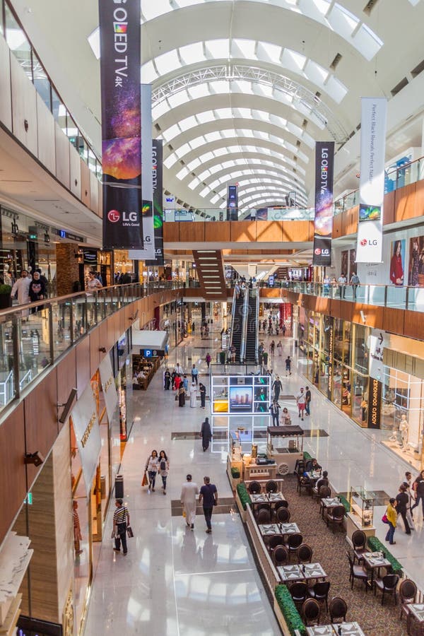 DUBAI, UAE - MARCH 12, 2017: Interior of the Dubai Mall, One of the ...