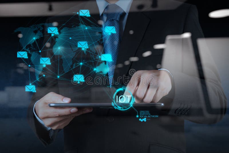 Dubbel exponering av handvisninginternet av saker (IoT) royaltyfria foton Dubbel exponering av handvisninginternet av saker (IoT) royaltyfria foton