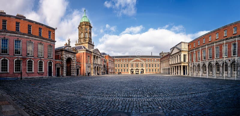 Dublin Castle Courtyard fotos de stock royalty free Dublin Castle Courtyard fotos de stock royalty free