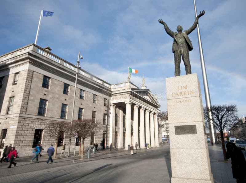 Dublin GPO, Larkin Statue and Spire. Editorial Photo Image of blue