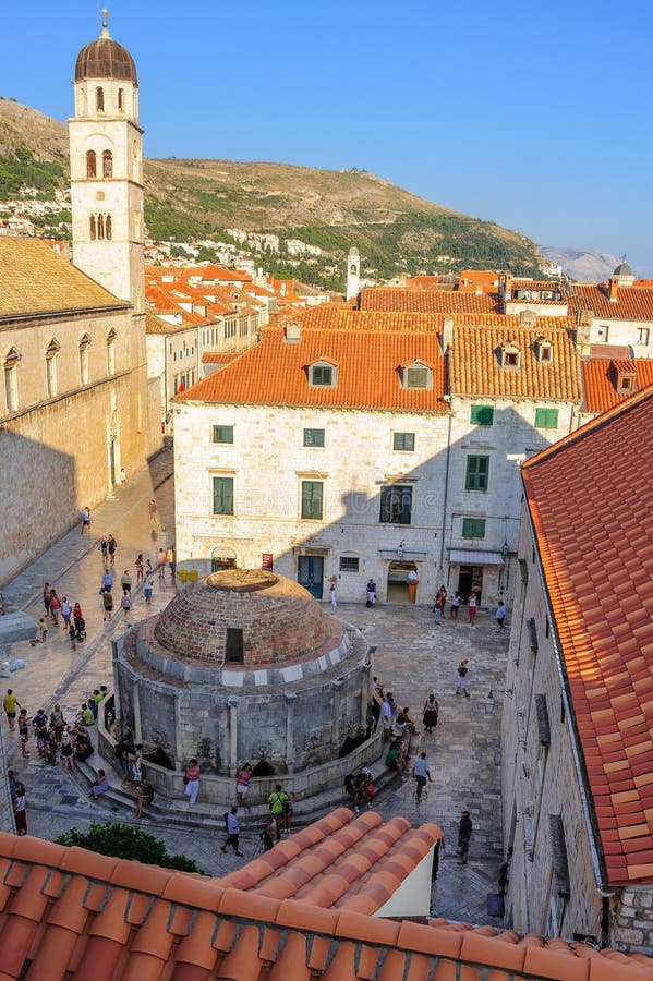 Dubrovnik großes Onofrio lizenzfreie stockfotos Dubrovnik großes Onofrio lizenzfreie stockfotos