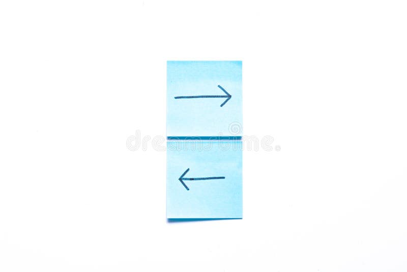 Two post its on white background with left and right arrow on it. Two post its on white background with left and right arrow on it