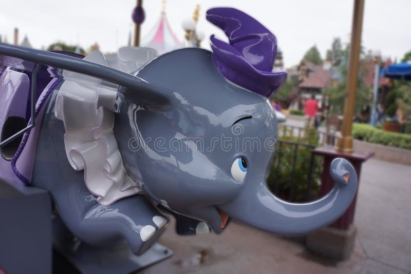 Dumbo die Elefant-Fahrt bei Disneyland