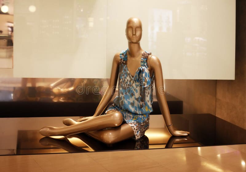 Dummy woman stock photo. Image of faces, dummies, clothing 1899170