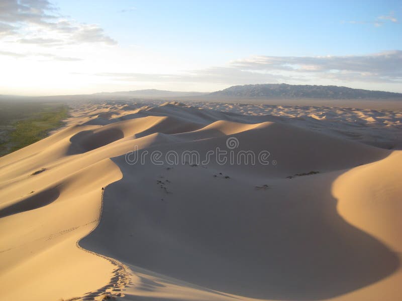 Dunas de areia no deserto de Gobi