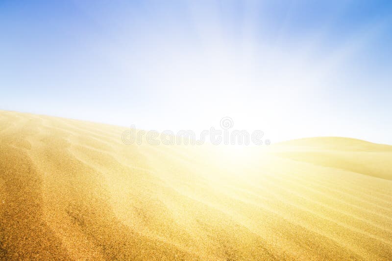 Deserto Em Um Fundo De Céu Azul Deserto Em Turnê Areia Movediça Foto E  Imagem Para Download Gratuito - Pngtree