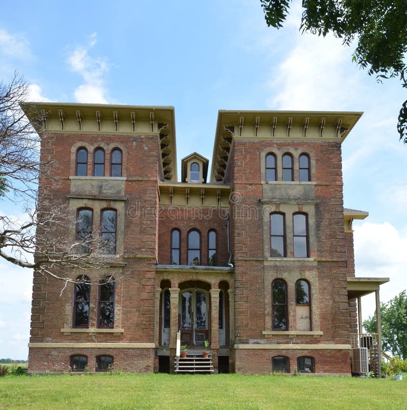 Duncan Manor editorial stock image. Image of historic 56708954