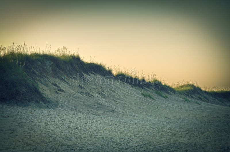 Dunes de sable au crépuscule images stock Dunes de sable au crépuscule images stock