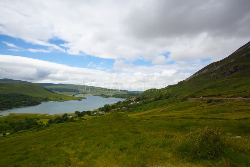Dunlewey Oder Dunlewy Ist Ein Kleines GaeltachtDorf Im Gweedore