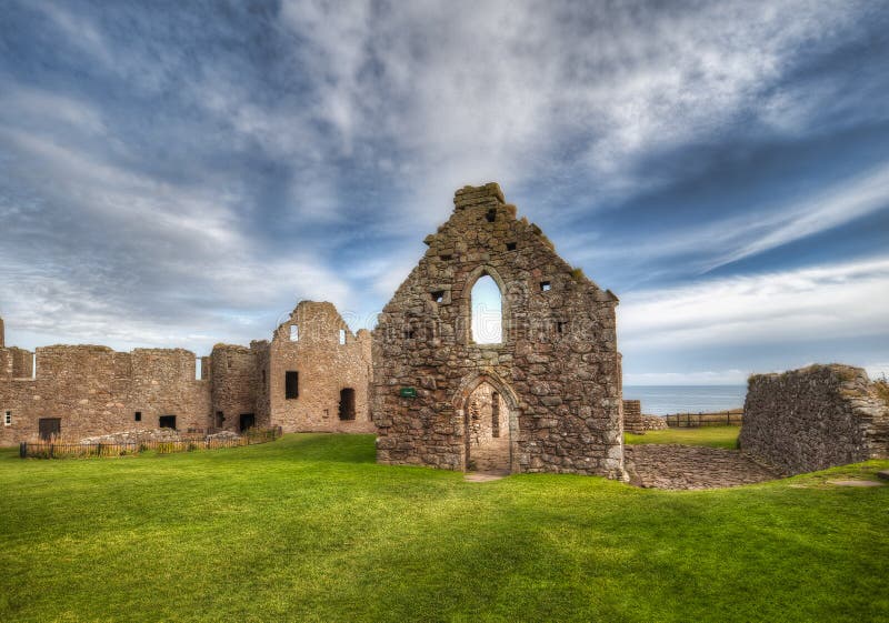 Dunnottar Castle in Schottland in der Nähe von Aberdeen - Vereinigtes Königreich stockfotos Dunnottar Castle in Schottland in der Nähe von Aberdeen - Vereinigtes Königreich stockfotos