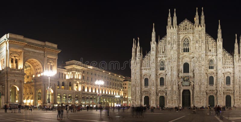 Duomopiazza. Center stadsduomoemanuele galleria interests touristic vittorio för den milan piazzaen