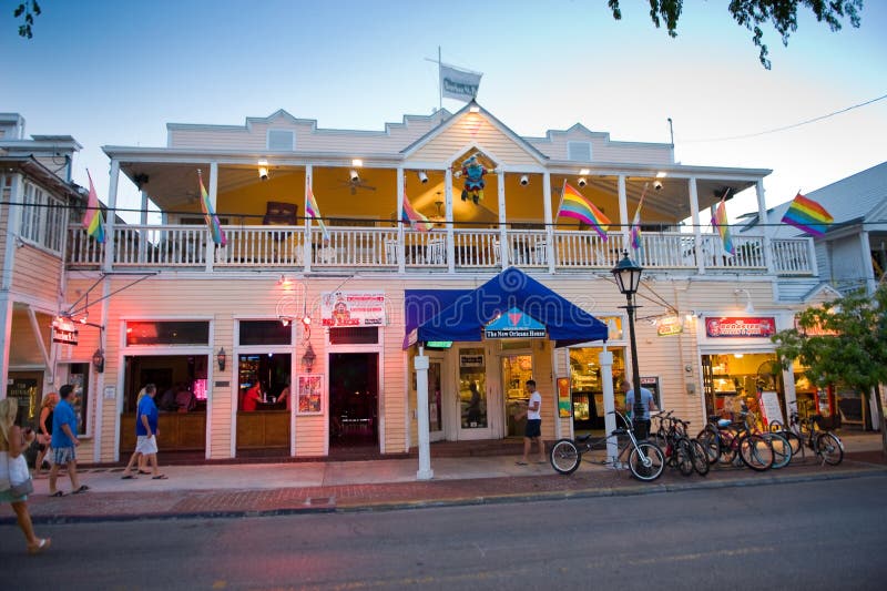 Duval street in Key West editorial stock image. Image of tropic - 72239279