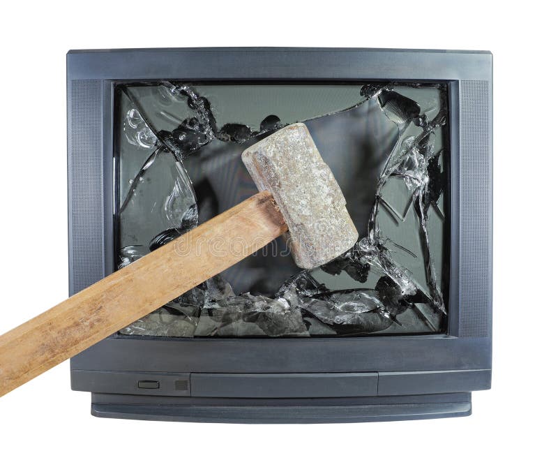 Duży młotek smartmłot rozbija stary telewizor. zdjęcie stock