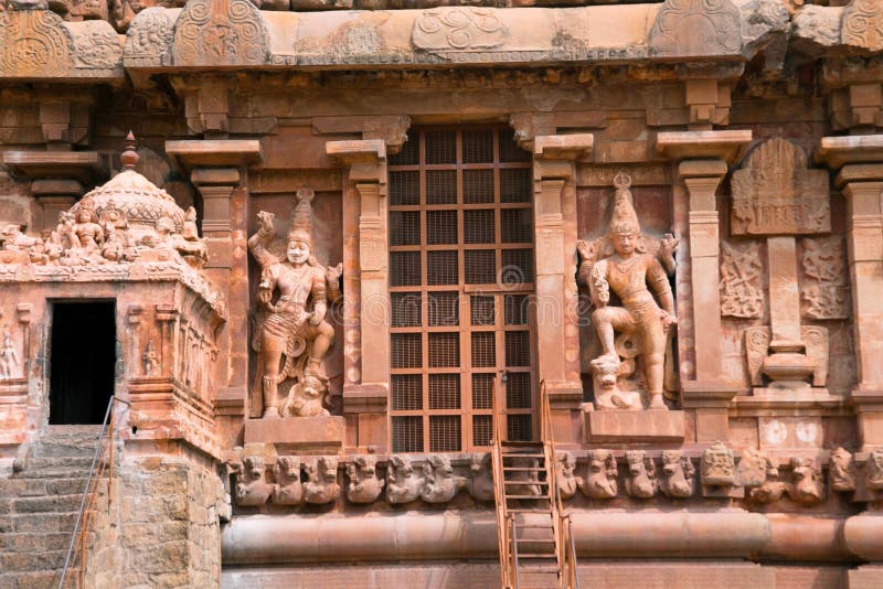 Dwarapalas，南部的墙壁， Brihadisvara寺庙， Tanjore，泰米尔纳德邦