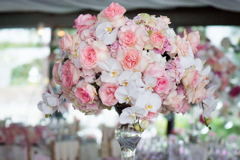 Décor de mariage dans le restaurant photographie stock Décor de mariage dans le restaurant photographie stock