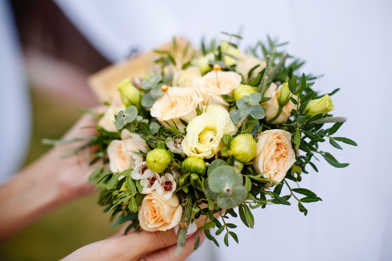 Décor de mariage, un bouquet des fleurs photo stock Décor de mariage, un bouquet des fleurs photo stock