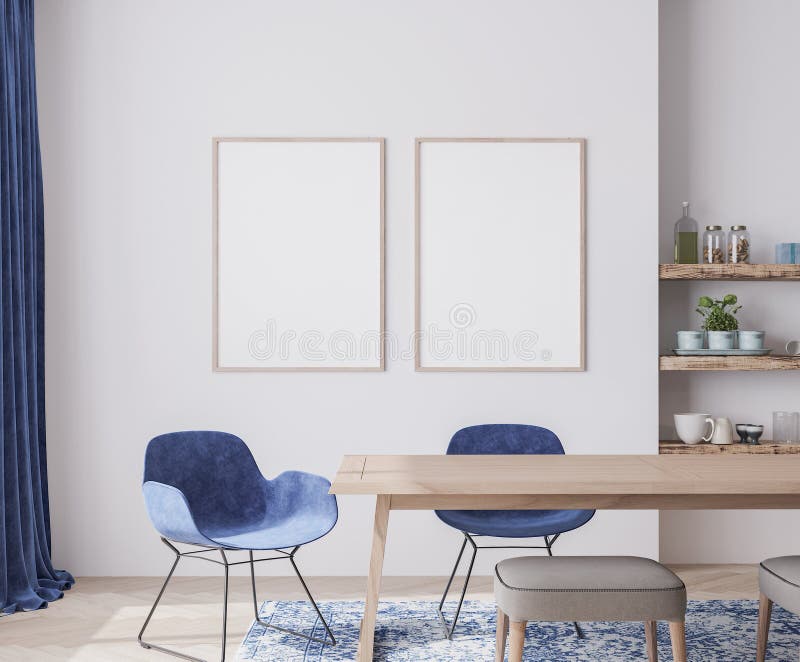 Décoration de faux cadre haut d'affiches de la salle à manger avec des chaises en velours bleu Décoration de faux cadre haut d'affiches de la salle à manger avec des chaises en velours bleu