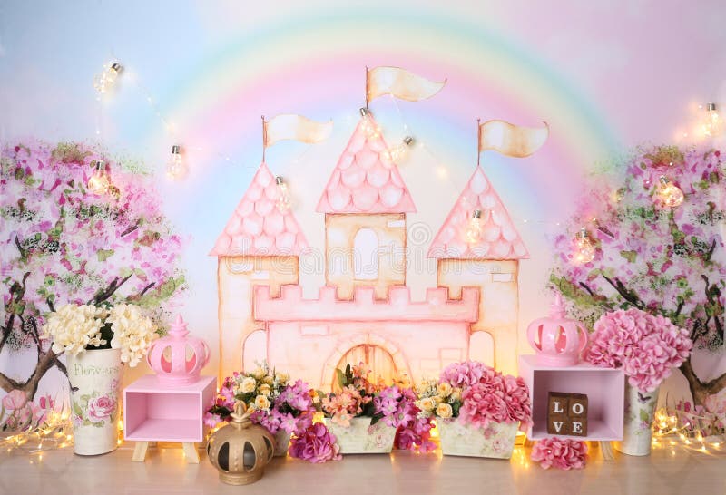 Décoration romantique personnalisée avec ballon coloré arche châteaux fleurs et lumières pour le premier anniversaire