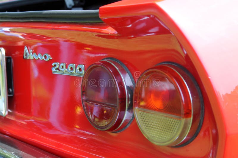 Détail italien d'arrière de voiture de sport image stock Détail italien d'arrière de voiture de sport image stock