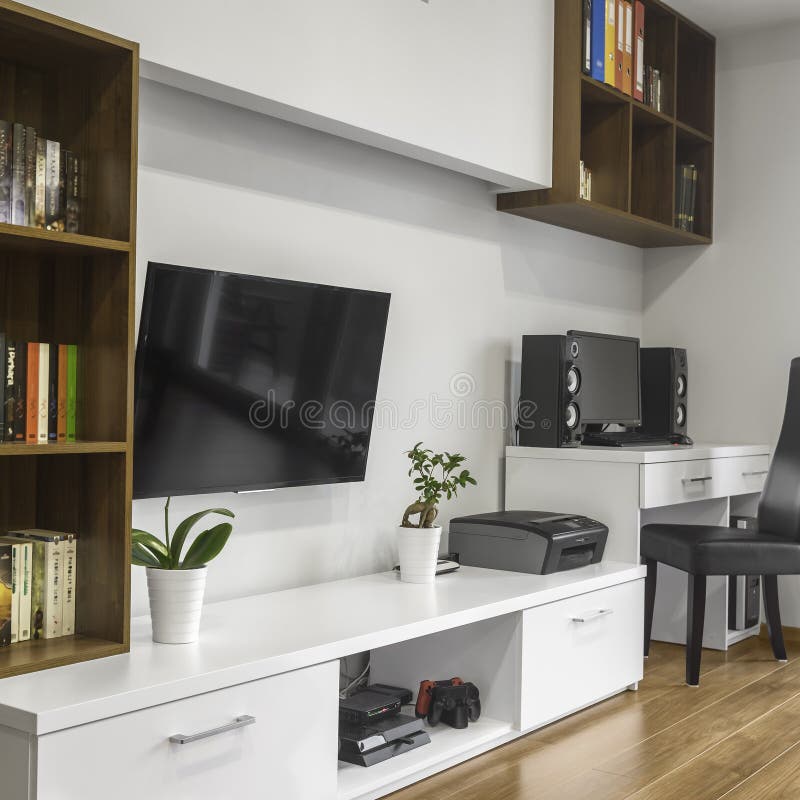 Détendez l'espace dans le salon image libre de droits Détendez l'espace dans le salon image libre de droits