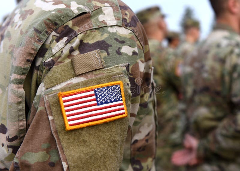 Día de veteranos Los soldados de los E.E.U.U. arman Ejército del EE Tropas de los E.E.U.U.