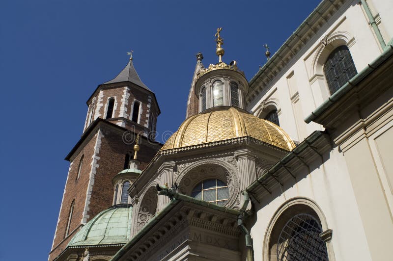 Dôme d'or de Wawel images stock Dôme d'or de Wawel images stock