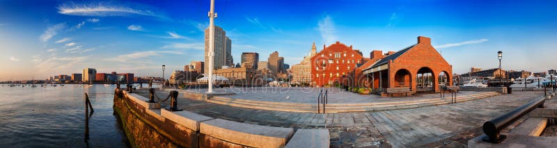 Długa nabrzeże panorama fotografia stock Długa nabrzeże panorama fotografia stock