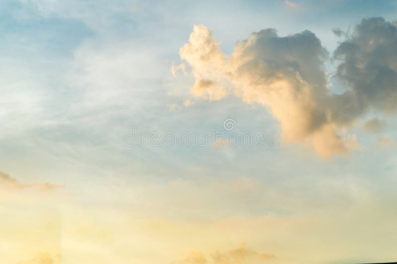 E image stock E image stock