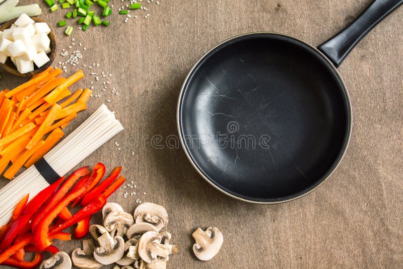 E foto de stock royalty free E foto de stock royalty free
