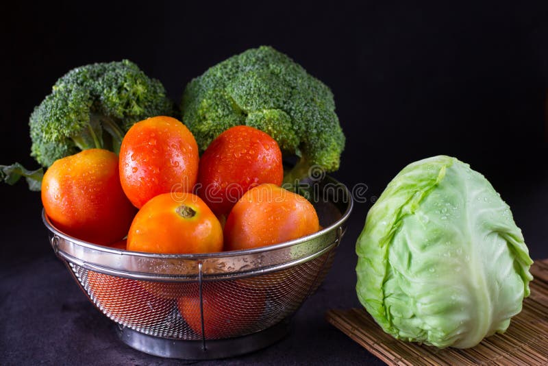 Fresh Vegetable in Dark Background Immagine Stock Immagine di naughty