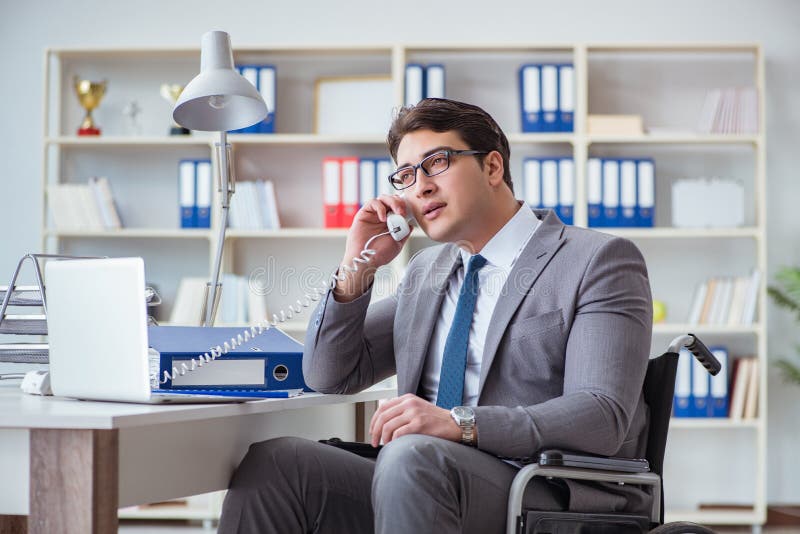 The Disabled Businessman Working In The Office Stockfoto - Bild von