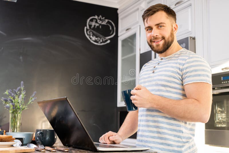 E lizenzfreie stockfotografie E lizenzfreie stockfotografie