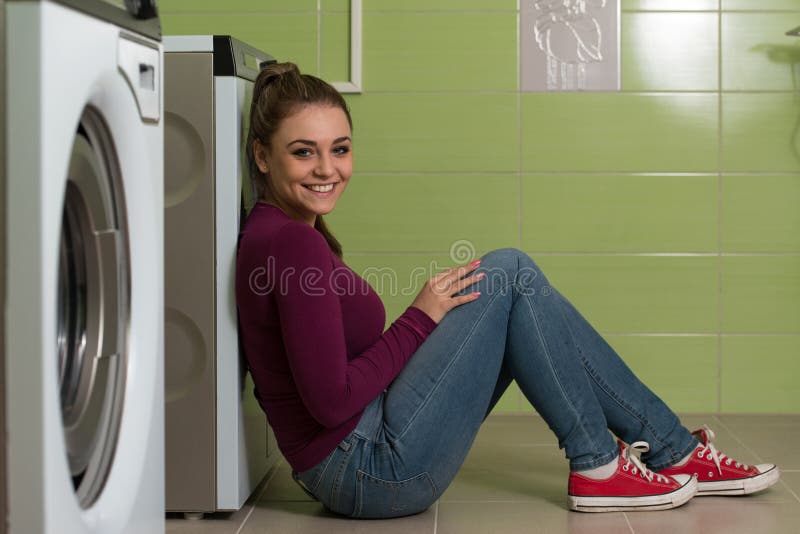 E image stock E image stock