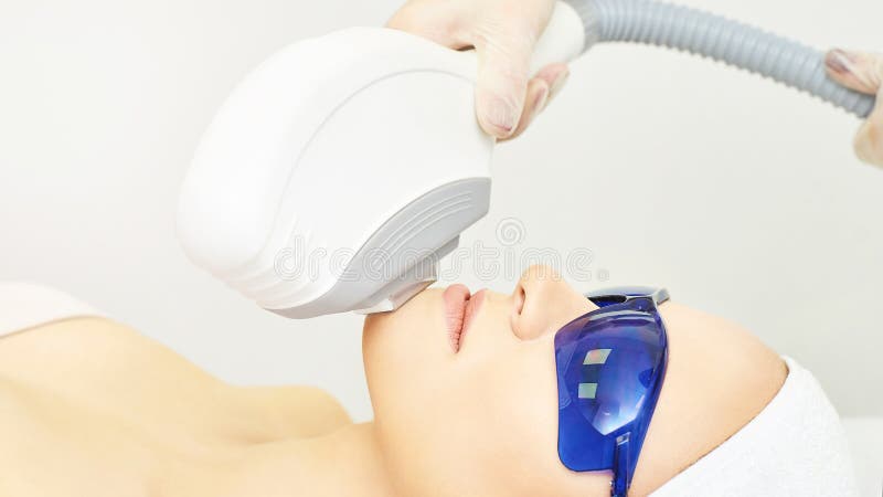 E Cosmetologyapparat r r royaltyfria bilder E Cosmetologyapparat r r royaltyfria bilder