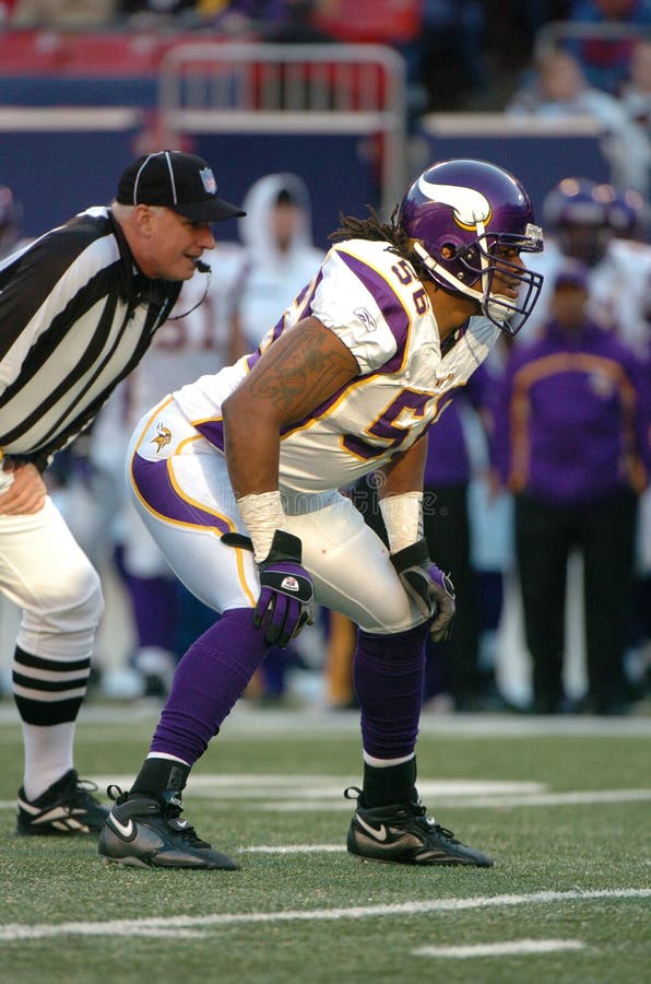 E.J editorial photo. Image of sports, linebacker, football 74191741