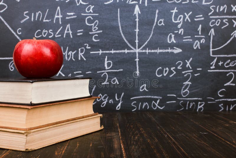 E Teacher' concepto del d?a de s y de nuevo a foto de archivo libre de regalías E Teacher' concepto del d?a de s y de nuevo a foto de archivo libre de regalías