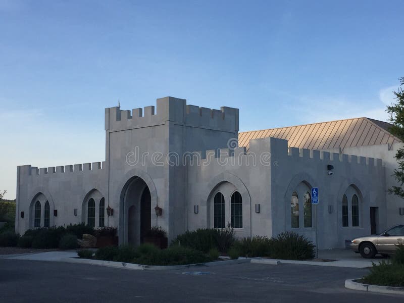 Eagle Castle Winery / Tooth & Nail Winery tasting room castle Paso Robles California