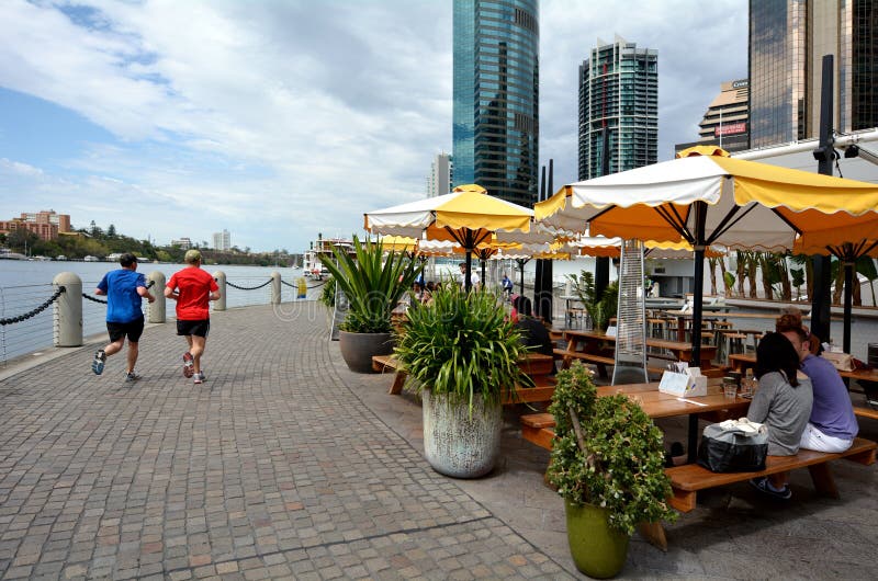 Eagle Street Pier en Brisbane imagenes de archivo Eagle Street Pier en Brisbane imagenes de archivo