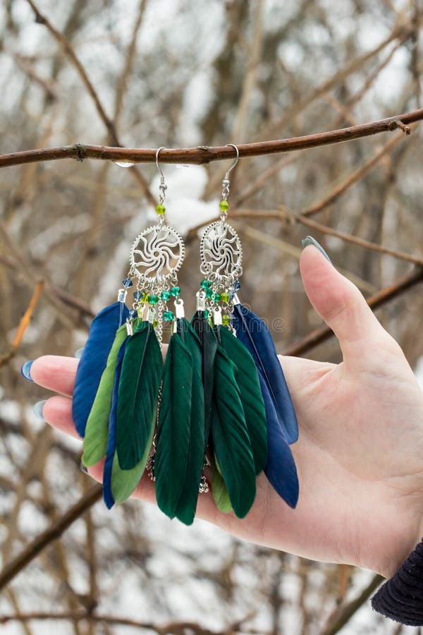 Dreamcatcher/Feather/Chain Earrings 2 – Beads of Paradise