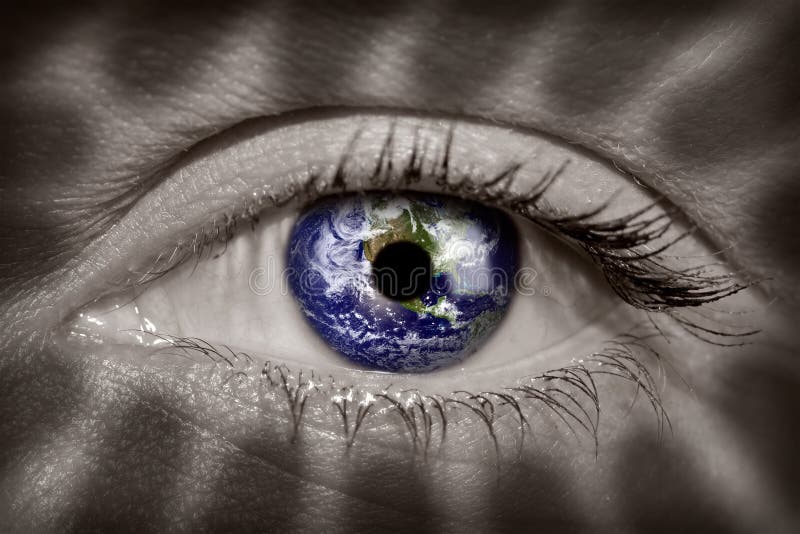 Earth in eye