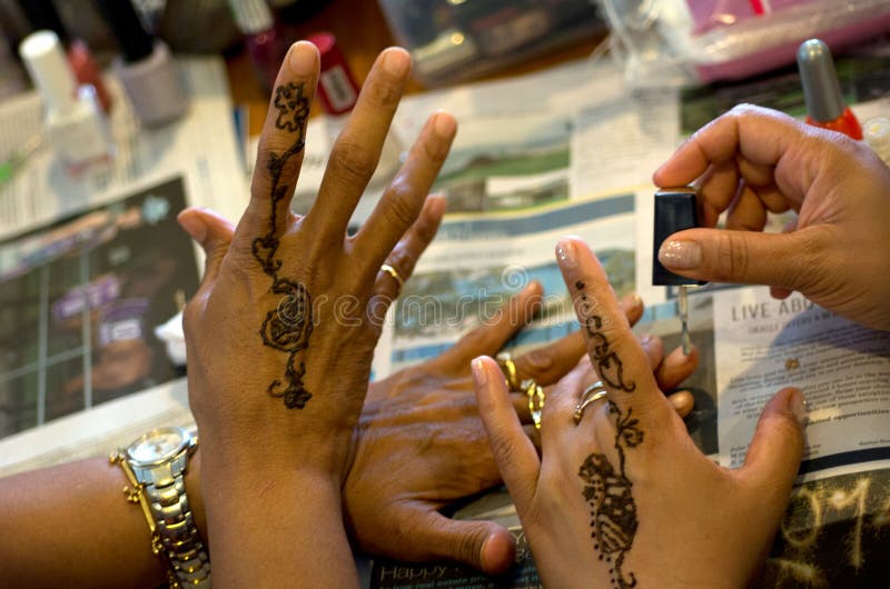 Earth Henna/Mehndi Body Painting Editorial Stock Photo - Image of