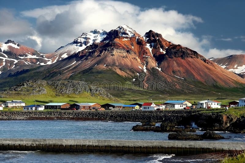 Es un pequeno municipio sobre el salida de islandia.