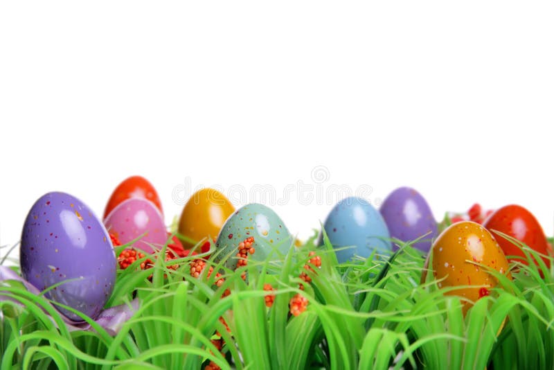 Coloratissime uova di Pasqua in erba.