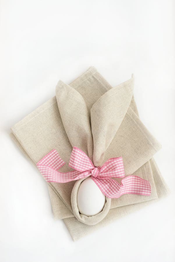 Easter Table Setting, Easter Egg in Linen Napkins Like Bunny Ears with