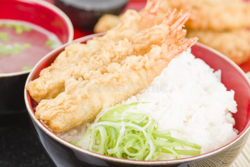 EbiSehne, Garnele Tempura Auf Reis Mit Pilz Und Meerespflanze, ISO