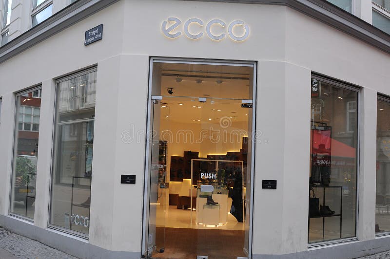 ecco shoe store