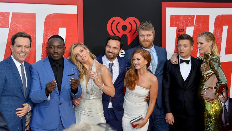 Ed Helms, Hannibal Buress, Annabelle Wallis, Jake Johnson, Isla Fisher, Steve Berg, Jeremy Renner & Leslie Bibb zdjęcie royalty free